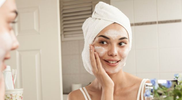 Top 5 des soins après-soleil pour réparer votre peau naturellement